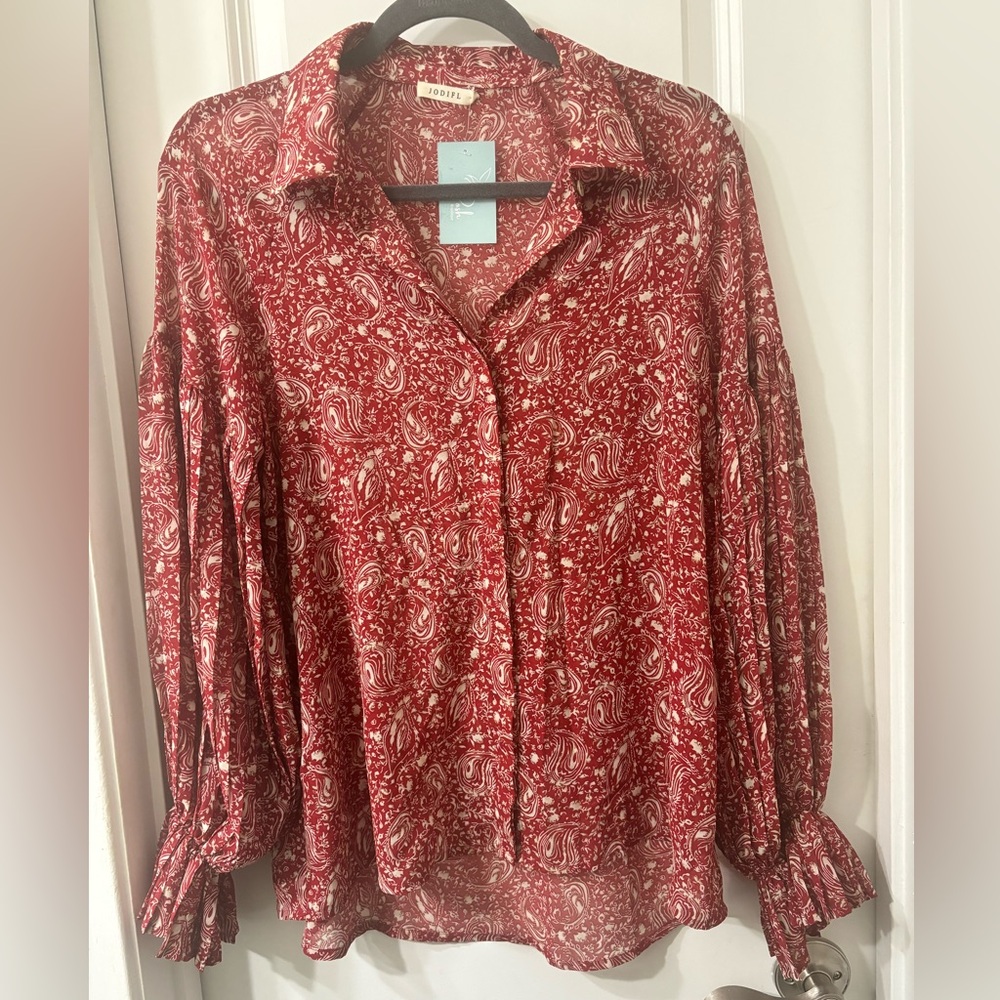 NWT! JODIFIL Paisley Print Buttoned Front Pleated Balloon Sleeve Chiffon Blouse